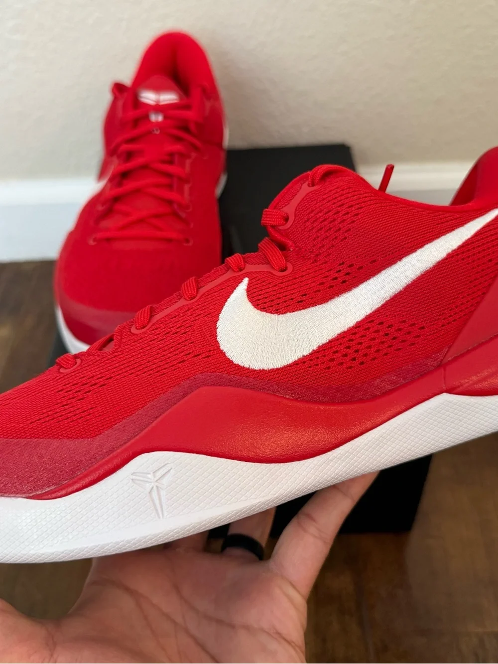 NIKE KOBE VIII 8 PROTO UNIVERSITY RED (HF9550-600) SZ 12